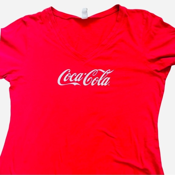 Kavio! casual Coca Cola top T-shirt graphics design Women's Large Red V-Neck - Picture 6 of 14